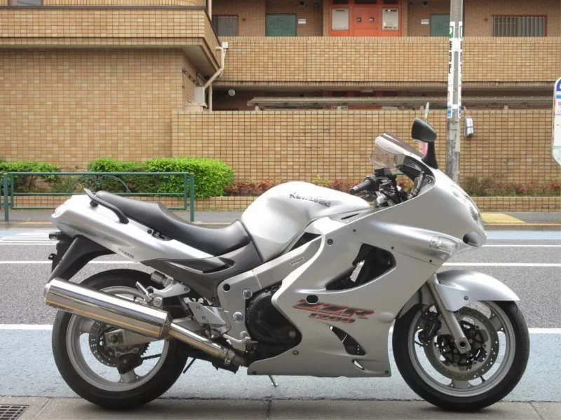 Kawasaki ZZR1200