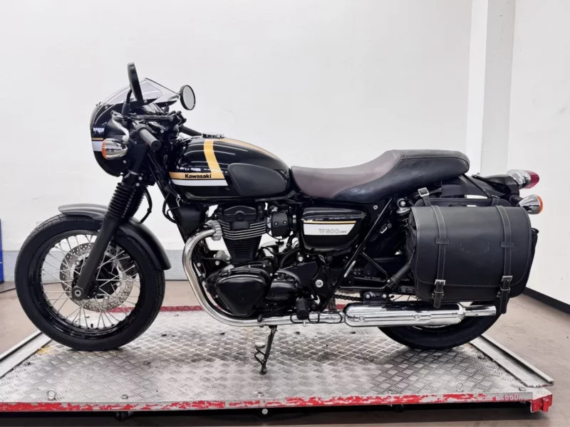 Kawasaki W800KAFE