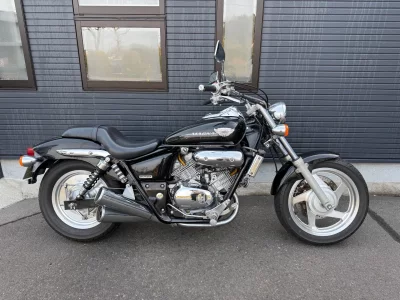 Honda V-TWIN MAGNA