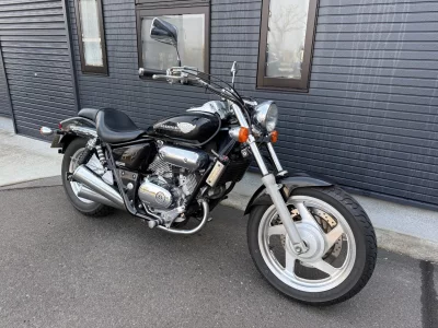 Honda V-TWIN MAGNA