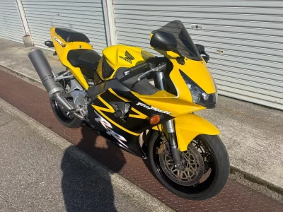 Honda CBR954RR FIRE BLADE