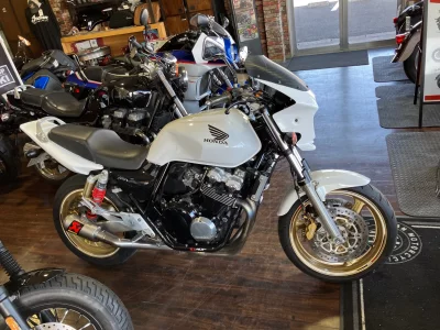 Honda CB400SF VTEC Spec3