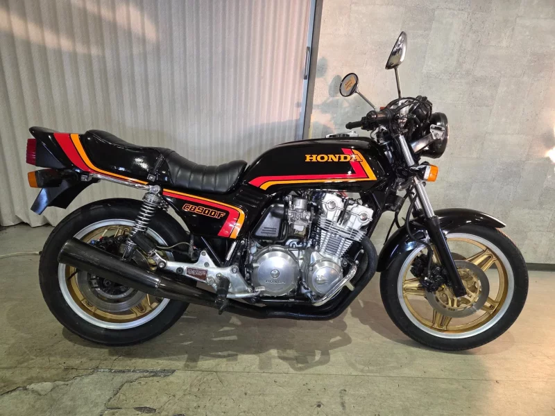 Honda CB900F