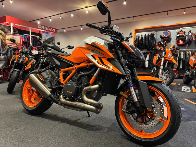 KTM KTM 1290S-DUKE R EVO