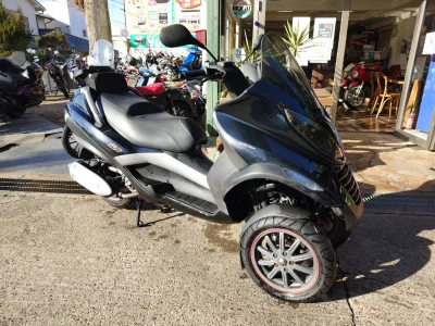 Piaggio PIAGGIO MP3