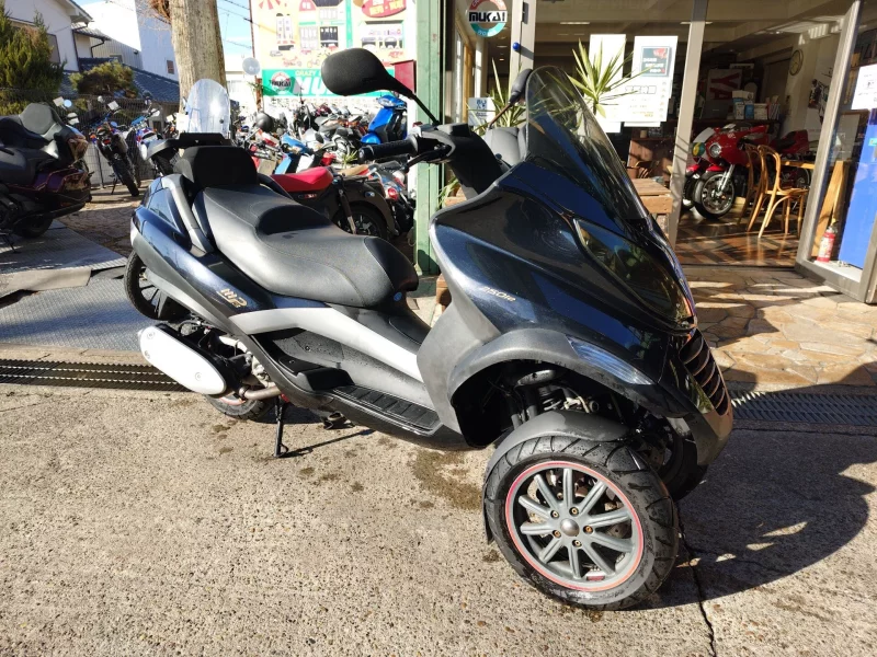 Piaggio PIAGGIO MP3