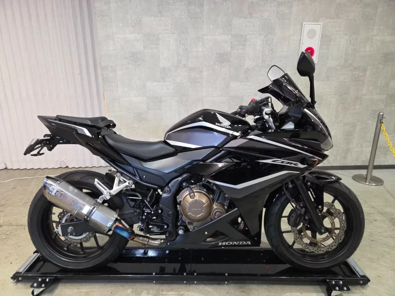 Honda CBR400R ABS