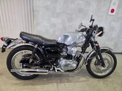 Kawasaki W400
