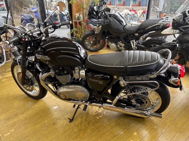 Triumph TRIUMPH BONNEVILLE T120