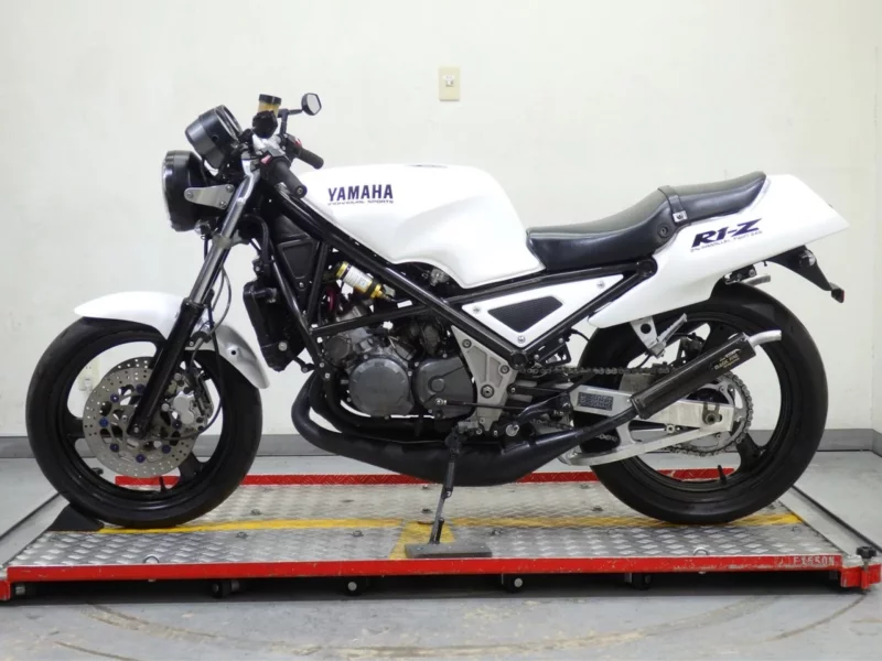 Yamaha R1-Z