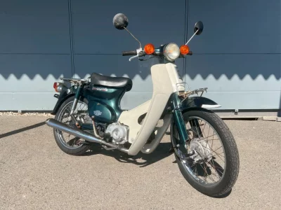 Honda SUPER CUB70
