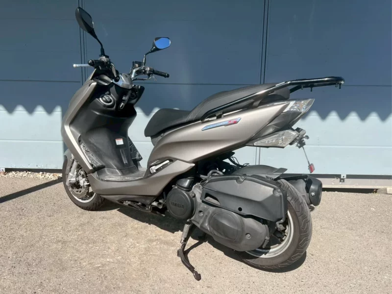 Yamaha MAJESTYS