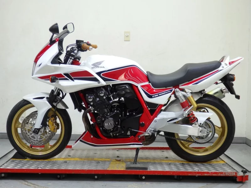 Honda CB400SFV-3 BOLDOR