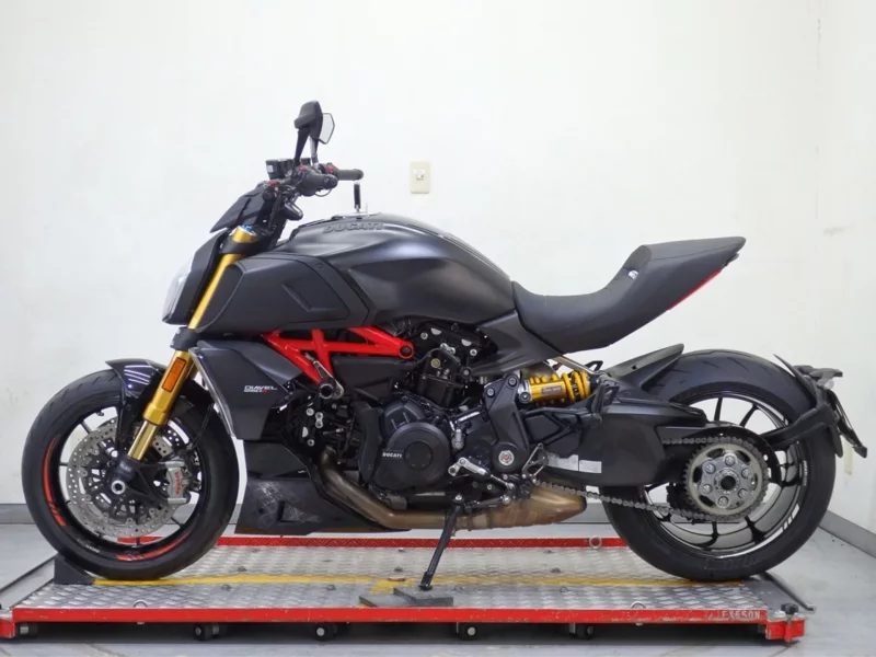 Ducati DUCATI DIAVEL 1260S