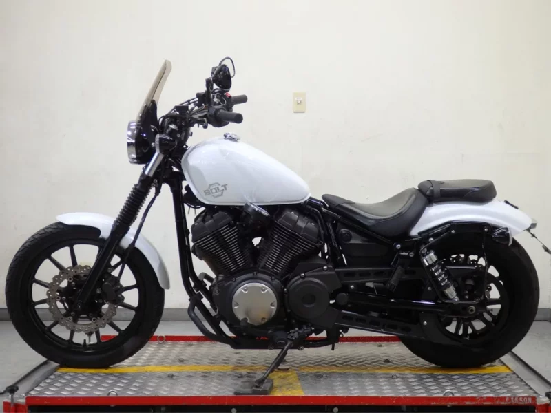 Yamaha BOLT