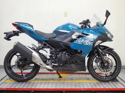 Kawasaki Ninja 400