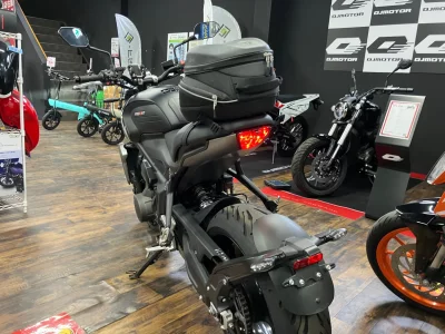 Triumph TRIUMPH TRIDENT 660