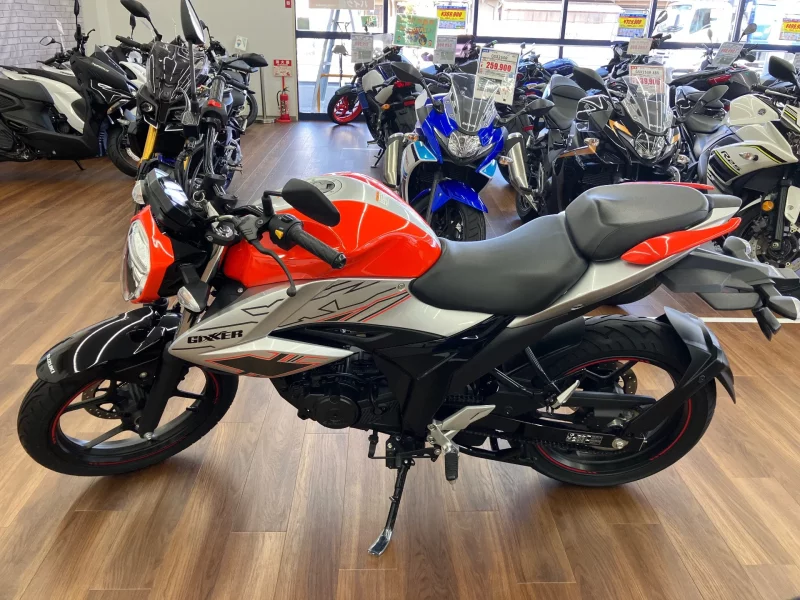 Suzuki JIKUSA-150