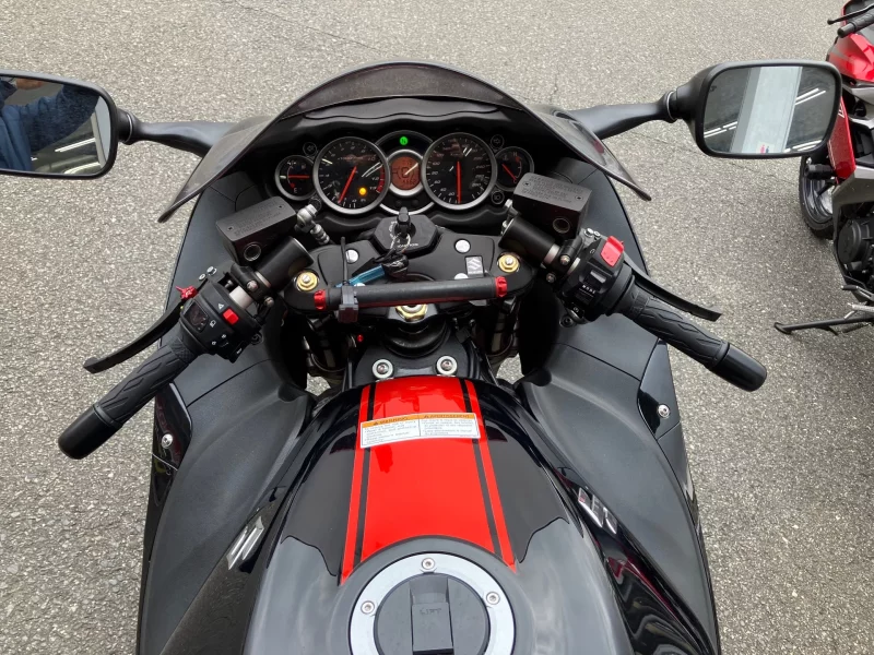 Suzuki GSX1300R HAYABUSA