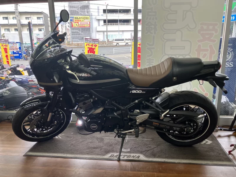 Kawasaki Z900RS CAFE