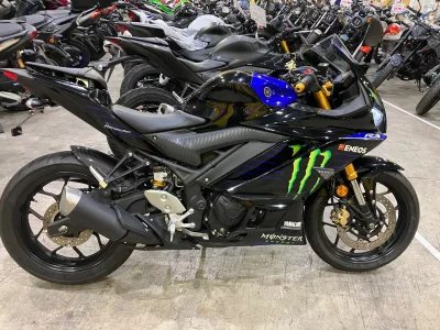 Yamaha YZF-R3 ABS