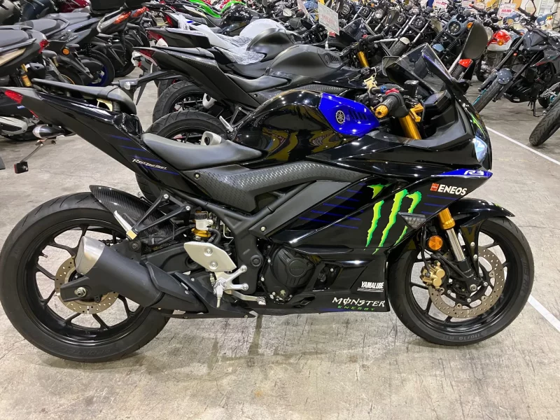 Yamaha YZF-R3 ABS