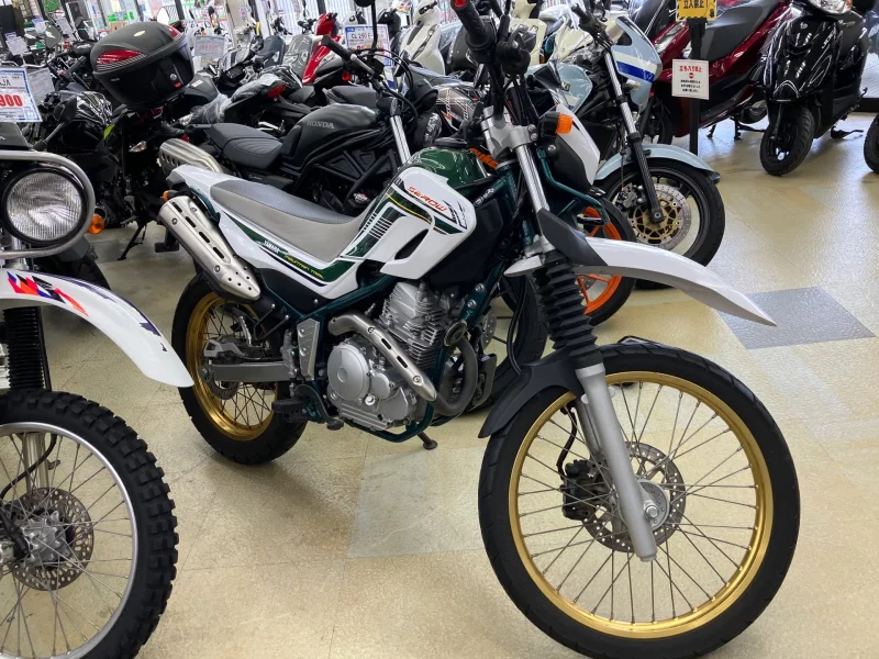 Yamaha SEROW 250