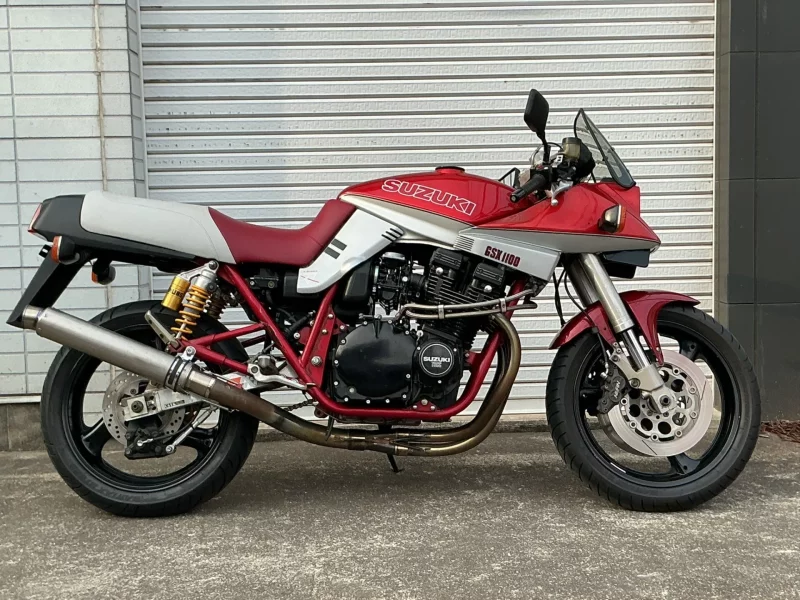 Suzuki GSX1100S KATANA