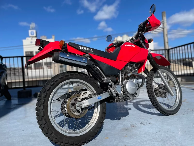 Yamaha SEROW 225W