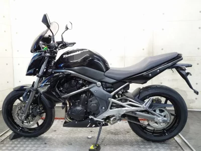 Kawasaki ER-4N
