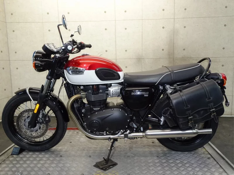 Triumph TRIUMPH BONNEVILLE T100