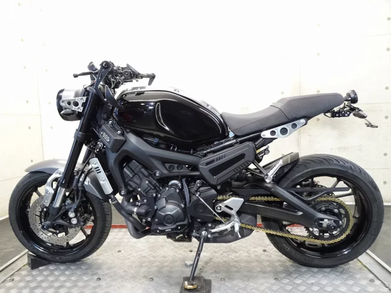 Yamaha XSR900