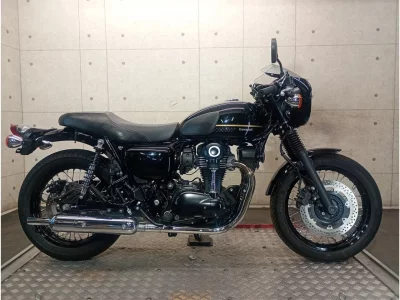 Kawasaki W800 CAFE