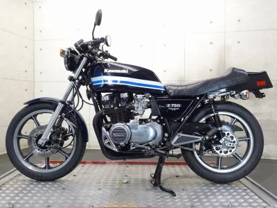 Kawasaki Z750FX