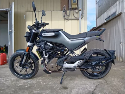 Other HUSQUARNA SVARTPILEN250