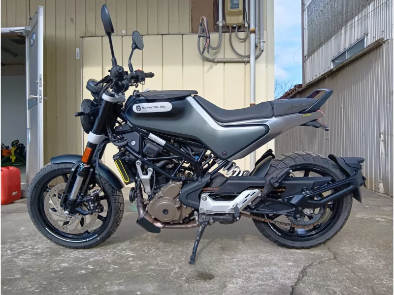 Other HUSQUARNA SVARTPILEN250
