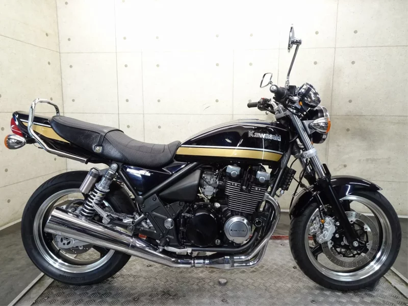 Kawasaki ZEPHYR400K