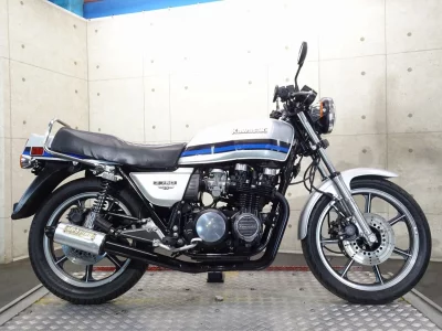Kawasaki Z750FX