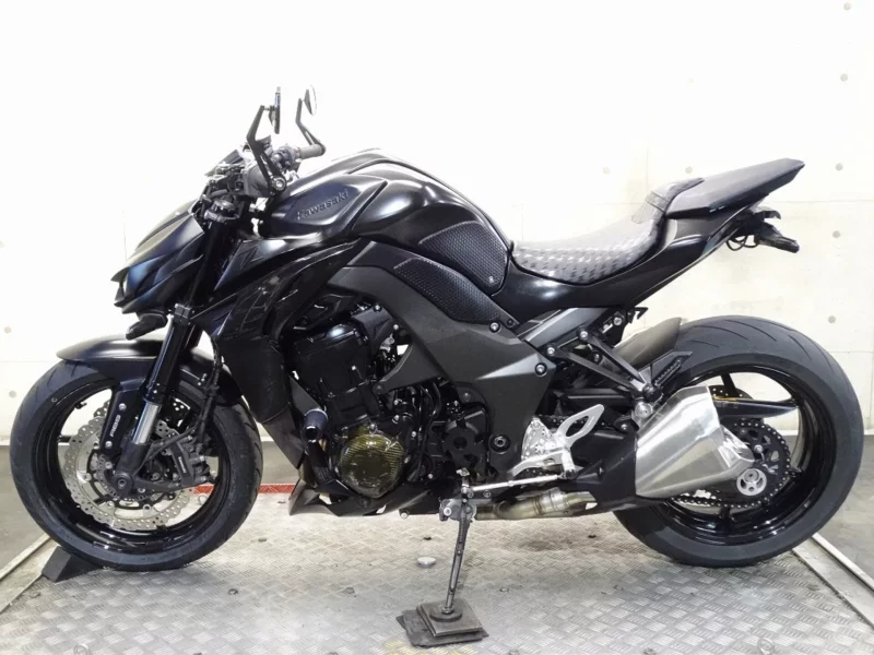 Kawasaki Z1000
