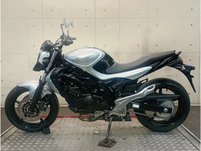 Suzuki GLADIUS400 ABS
