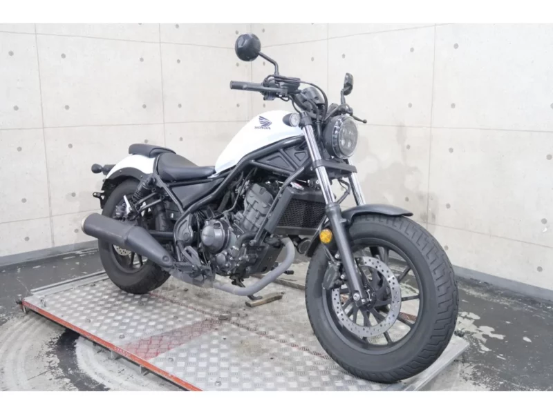 Honda REBEL