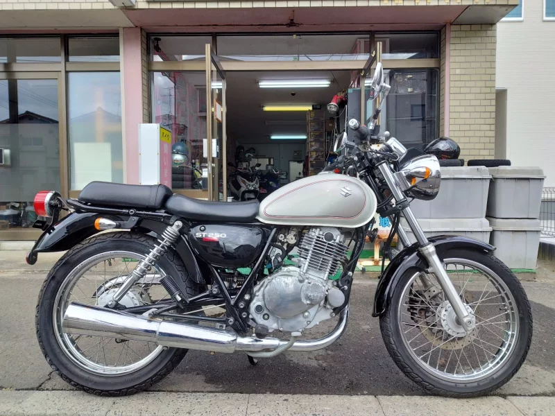 Suzuki ST250 E Type