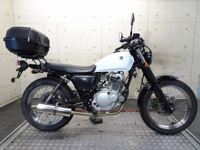 Suzuki GLASS TRACKER BIG BOY