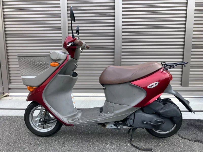 Suzuki LET S4