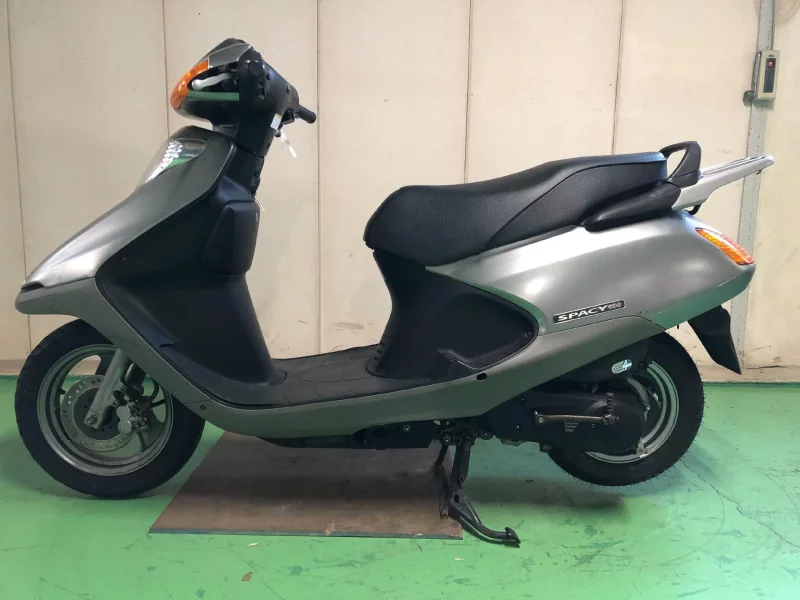 Honda SPACY100