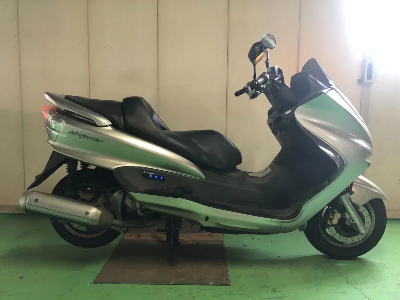 Yamaha MAJESTY 250