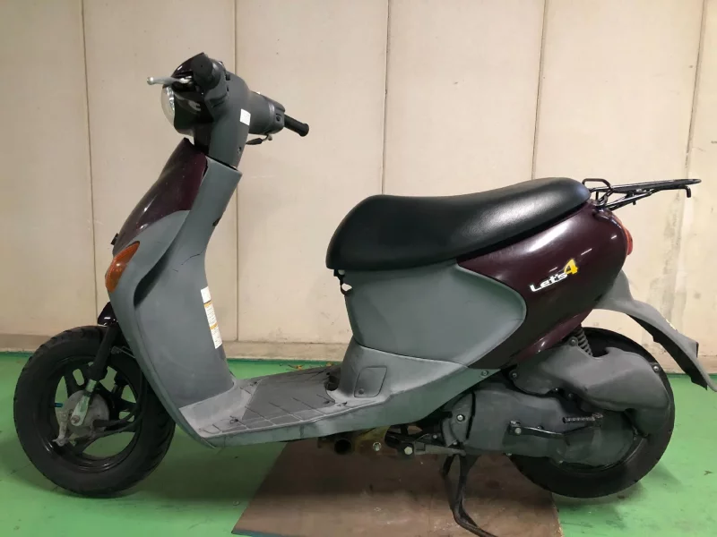 Suzuki LET S4