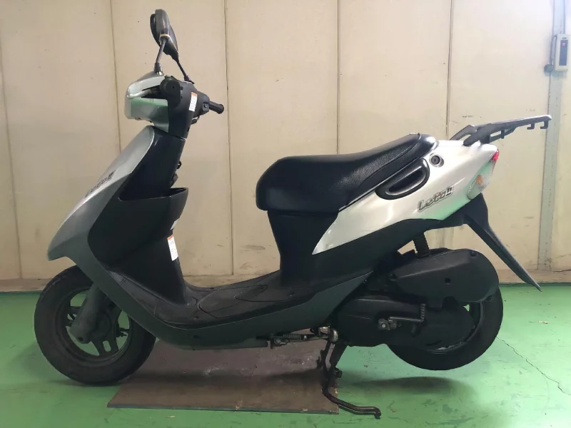 Suzuki LET S2