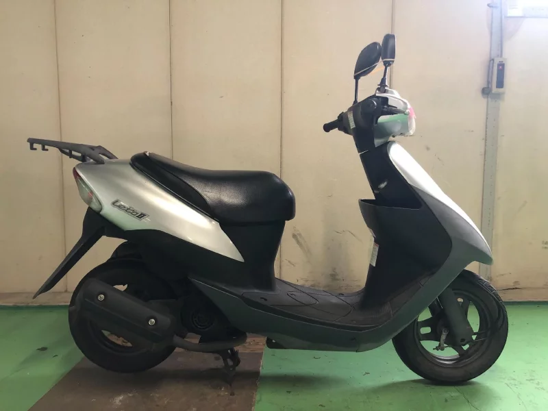 Suzuki LET S2