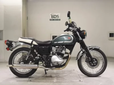 Kawasaki W230